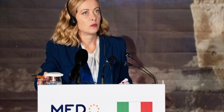 Tutte le forze politiche siano parte attiva con loro famiglie Ue