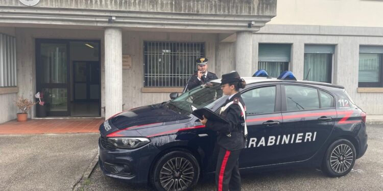 La madre accompagnata in ospedale per chiarire la vicenda