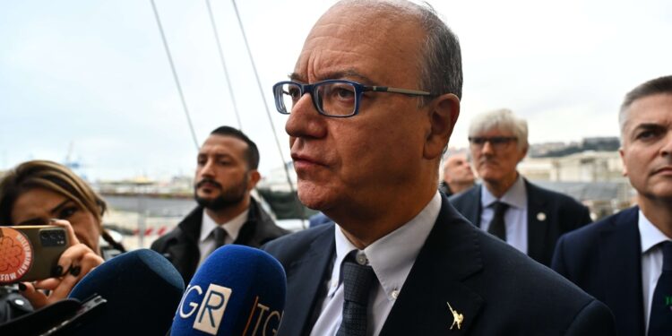 Gualtieri sente ministro e prefetto