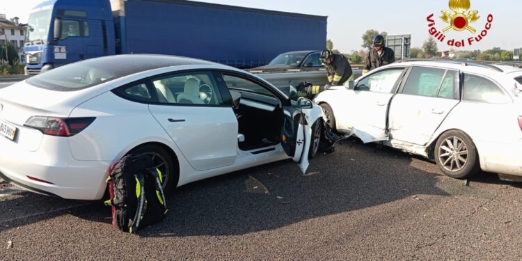 Incidente stamani a Limenella in direzione di Milano