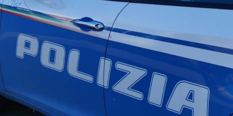 Bloccato dalla Polizia nel cosentino