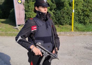 Cristina è una carabiniere 'tosta' del Radiomobile di Ancona