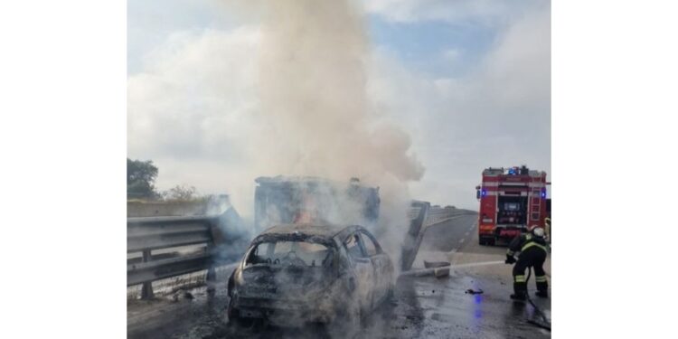 Sul posto vigili del fuoco e carabinieri