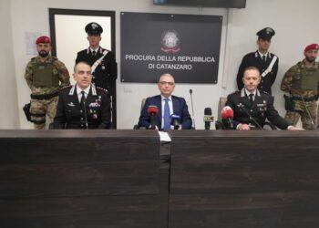 Rapporti corruttivi con due carabinieri per controlli blandi