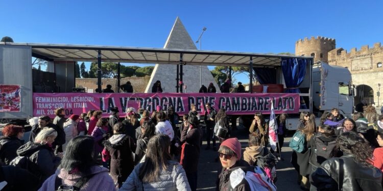 Iniziativa del movimento femminista Aracne