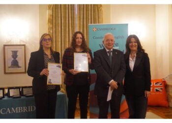 Premiata la sua insegnate di Windsor School of English Putignano