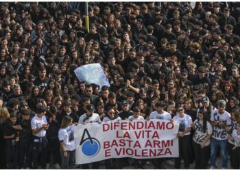 A "Porta a Porta" i familiari di Santo