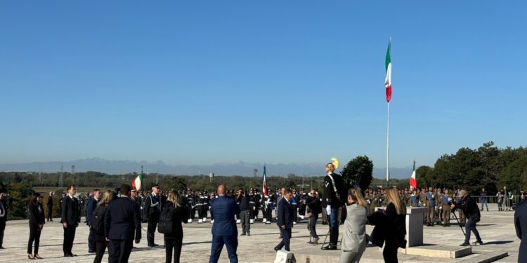 Presente il ministro Ciriani in rappresentanza del governo