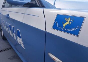 Finanziere denunciato dalla polizia stradale