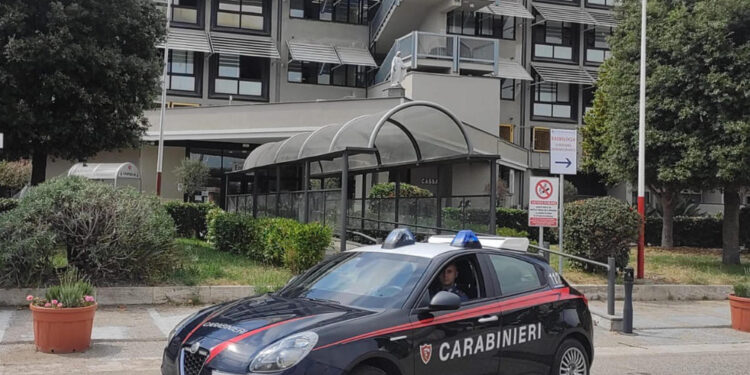 Ospedale di Pozzuoli arrestato 24enne