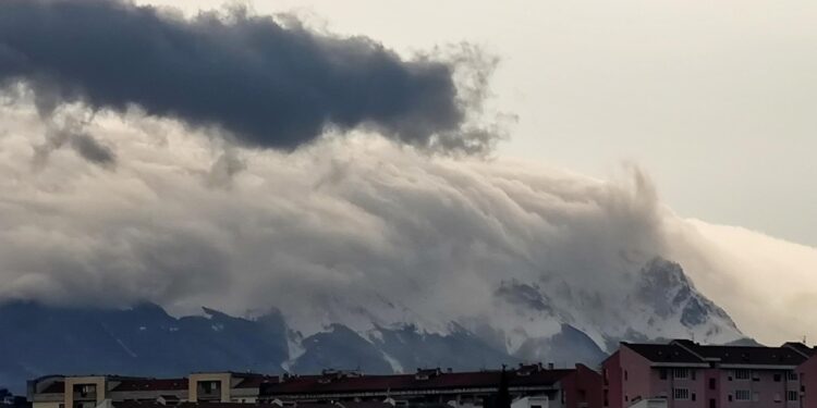 Condizioni sempre proibitive sul Gran Sasso. Ricerche sospese