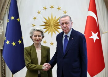 Ursula Von Der Leyen a colloquio col leader turco ad Ankara