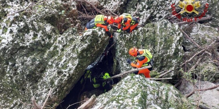 'Possibile coinvolgimento di altri soggetti nell'indagine'