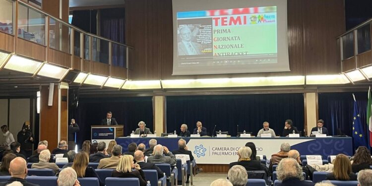 Presidente Camera di Commercio Palermo a convegno antiracket