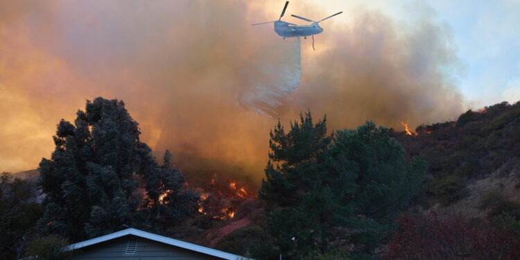 Altri ordini di evacuazione nella contea di Ventura