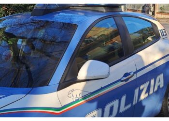 In 20 spruzzano spray urticante per evitare arresto spacciatore