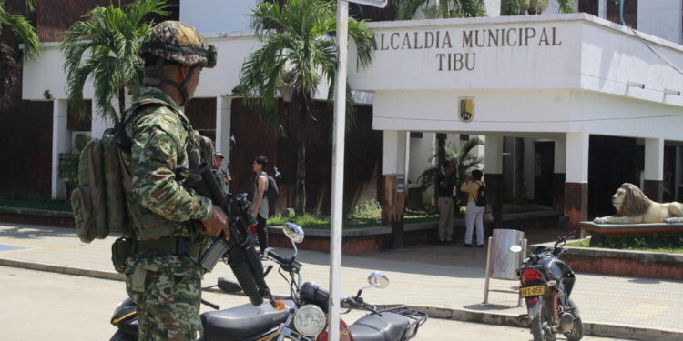 Crisi umanitaria causata dai guerriglieri dell'Eln nel Catatumbo