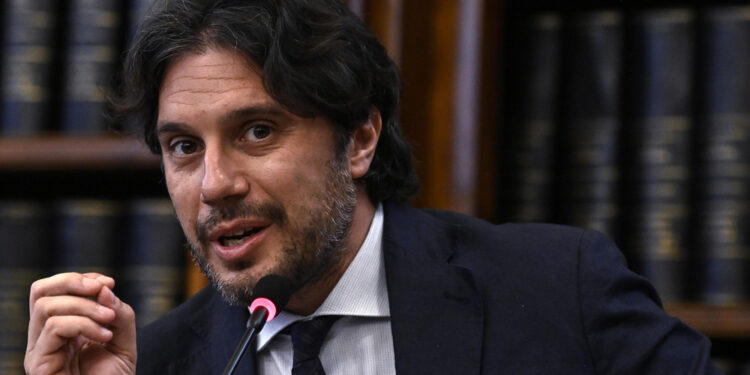 'Mi dedicherò alla costruzione del partito con tutto me stesso'