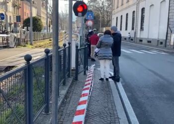 passaggio a livello viale Lecco