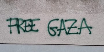 scritte vandaliche Comune