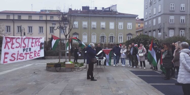 Sit-in del Presidio Odv Salaam Ragazzi dell'Olivo