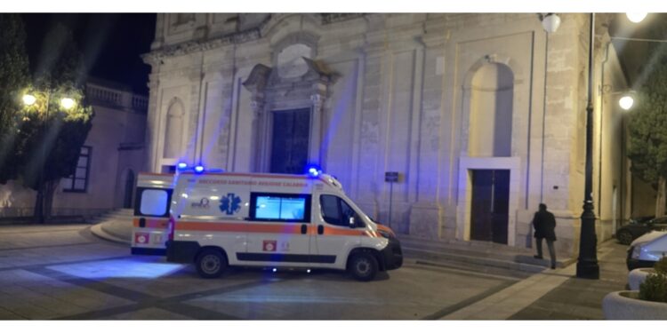 Inutili i soccorsi da parte di un medico che era in chiesa