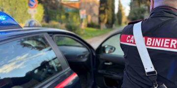 56enne già condannato per omicidio preterintenzionale madre