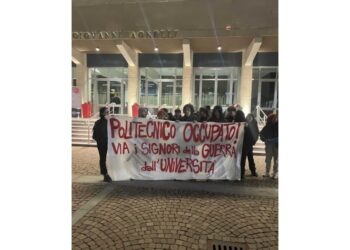 Presidio di protesta all'inaugurazione dell'anno accademico