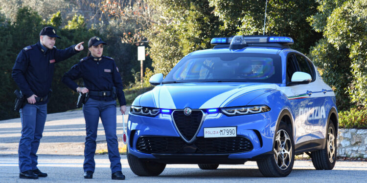 Polizia interviene a Perugia