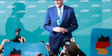 Dopo esclusione liberali e Bsw. Spahn (Cdu)