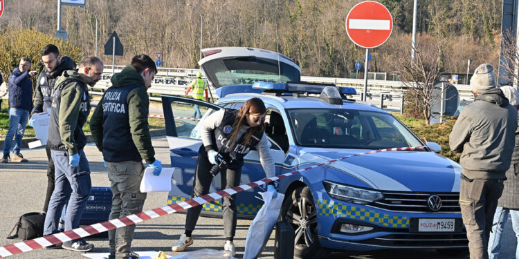 L'aggressore resta in ospedale