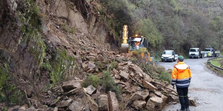 Protezione civile monitora operazioni Vvf e tecnici Comune