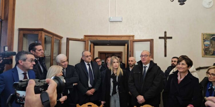 Annuncio del ministro in visita a Fermo