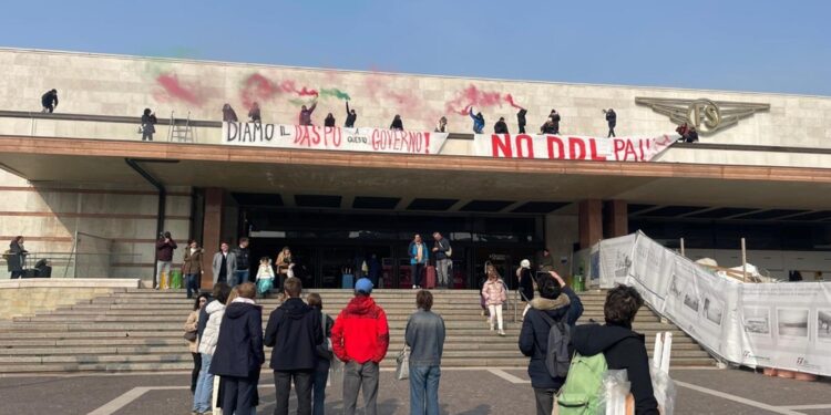 Manifestazione dei centri sociali contro ddl sicurezza