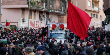 In piazza anche Zerocalcare e Raimo. Smeriglio