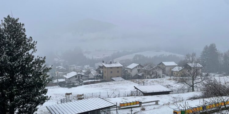 Neve a Centro Valle Intelvi (foto Giorgia Manzoni)