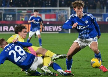 Nico Paz in azione contro la Juventus (foto Roberto Colombo)