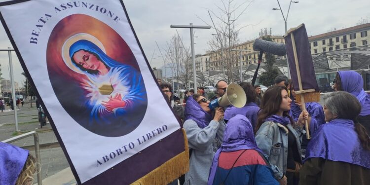 Corteo promosso da 'Non una di meno'