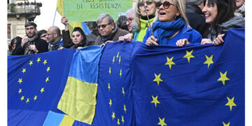 'Kiev e Europa devono essere al tavolo'