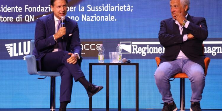 Il leader M5s parla alla Camera: 'quando parleremo di Riarm Ue?'