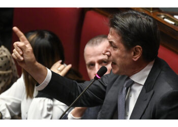 Iniziativa ponte anche alla Camera e al Senato