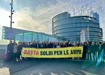 Protesta silenziosa nella tribuna di Strasburgo