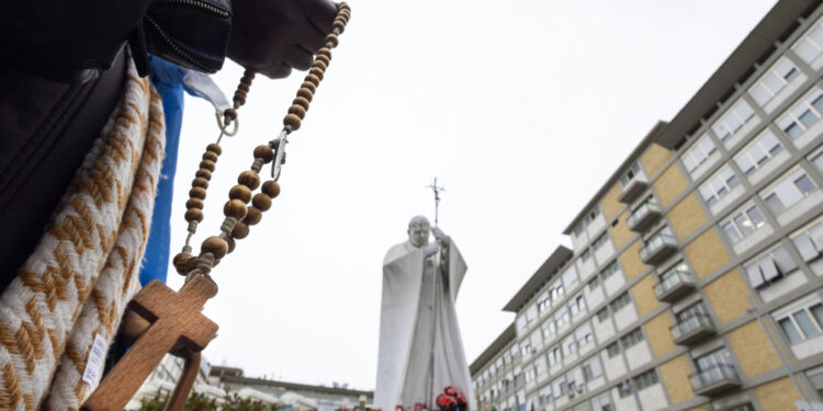 Testo scritto dell'Angelus per la terza domenica consecutiva