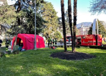 Rientrato l'allarme dopo le analisi di campioni in aula