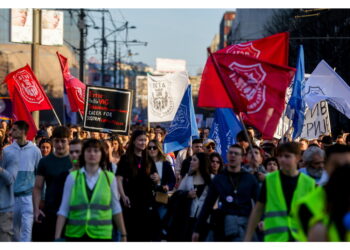 Incontra studenti contrari a protesta