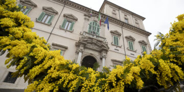 Provvedimento presentato alla vigilia della giornata della donna