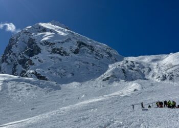 Tutti gli scialpinisti coinvolti sono tedeschi. Uno è illeso