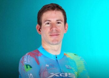 Davide Ballerini, portacolori della squadra XDS Astana Team